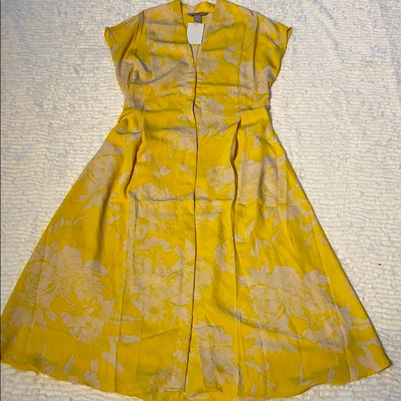 H&M Dresses & Skirts - Floral Dress